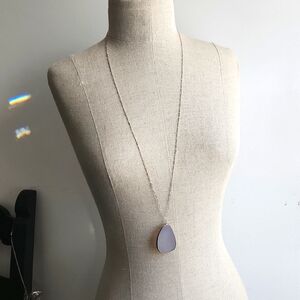 Grey sliced agate long necklace
